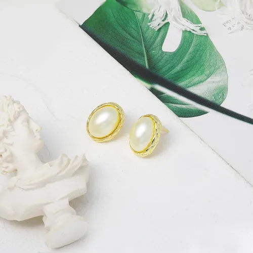 Miniatura 6 de Aretes de perlas chapados en oro de 18 quilates para mujer, aretes de perlas blancas de moda, accesorios de joyería, regalos para ella