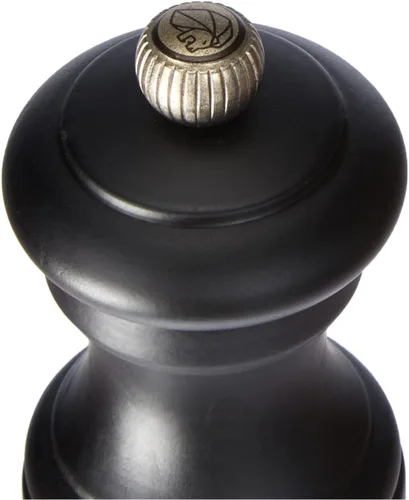 Miniatura 4 de Molinillo de pimienta manual, madera de haya, acabado negro mate, 3.9 in Mate negro