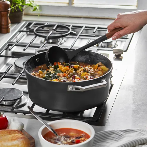 Miniatura 2 de STAUB Cucharón de sopa, perfecto para servir sopa caliente, porcionar masa para panqueques y salsear pasta, silicona negra mate duradera sin BPA