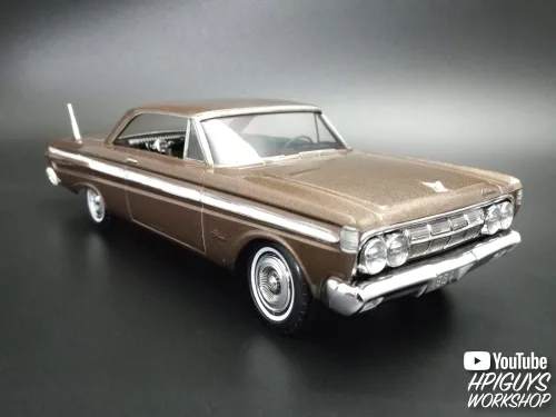 Miniatura 9 de AMT 1964 Mercury Comet Craftsman Plus Series 1:25 Kit de modelo a escala