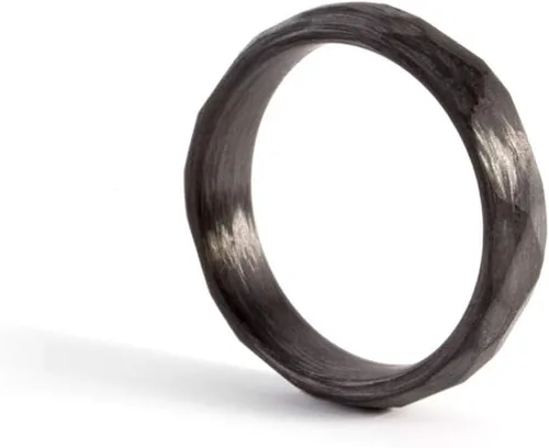 Miniatura 2 de Men's hammered carbon fiber ring. Unique and modern black wedding band. Water resistant, very durable and hypoallergenic. (00111_5N)