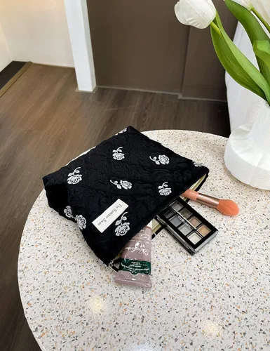Miniatura 7 de The Summer Swan Bolsa de maquillaje estética grande Bolsa de maquillaje floral Embrague de medio día Bolsa de kit de período Bolsa