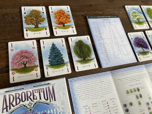 Miniatura 3 de Renegade Game Studios Juego de cartas de estrategia Arboretum que desafía a 2-4 jugadores de 8 años en adelante a crear el jardín más hermoso