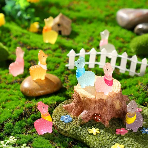 Miniatura 2 de Poen 50 piezas de figuritas de alpacas en miniatura de resina que brillan en la oscuridad, animales mini luminosos de alpaca y llama para decoración