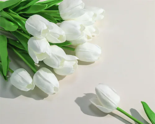 Miniatura 9 de SITUMEIZI 15 piezas de flores blancas artificiales, tulipanes artificiales de poliuretano de 14 pulgadas a granel para el hogar, cocina, Pascua