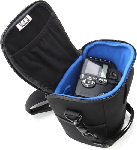 Miniatura 4 de USA GEAR Bolsa compacta para guardar cámara con cobertor para lluvia y correa para hombro
