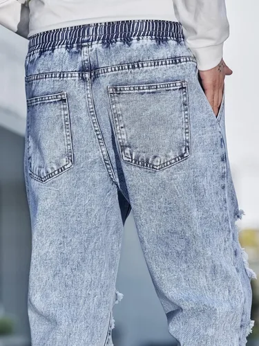 Miniatura 8 de Jeans para hombre Pantalones de mezclilla rasgados con letras parcheadas para hombre (Color lavado ligero, Talla L)