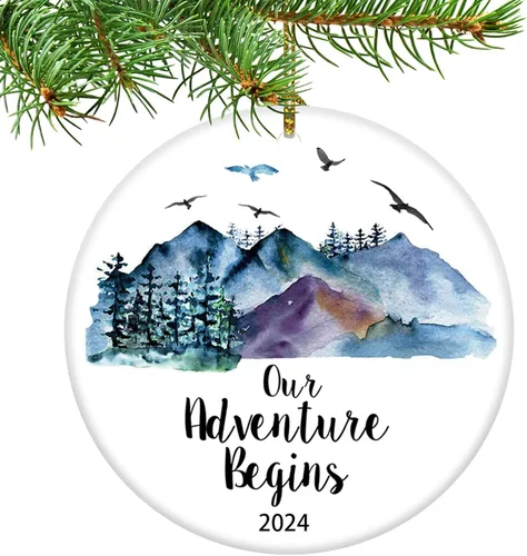 Adorno de árbol de Navidad Our Adventure Begins, regalo para parejas de recién casados, adorno de Navidad para casados, regalos de boda (comienza la