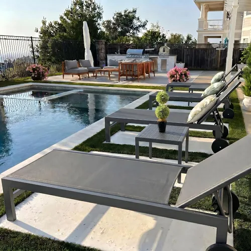 Miniatura 19 de PURPLE LEAF Juego de tumbonas para exteriores para 2 sillas de piscina de gran tamaño con ruedas fáciles de mover y respaldo ajustable, tumbonas