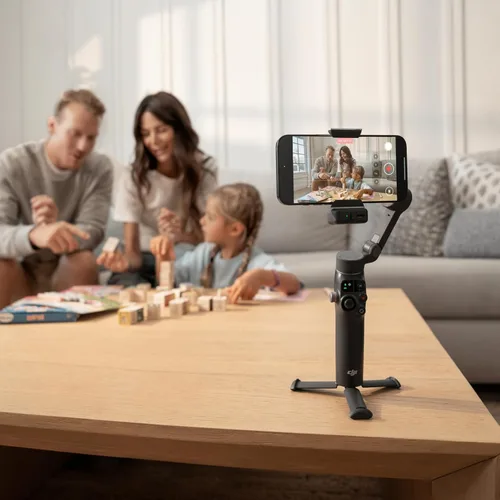 Miniatura 10 de DJI Osmo Mobile 8 Advanced Tracking Combo Gimbal Stabilizer para teléfono, seguimiento nativo de IA con audio e iluminación, rotación panorámica