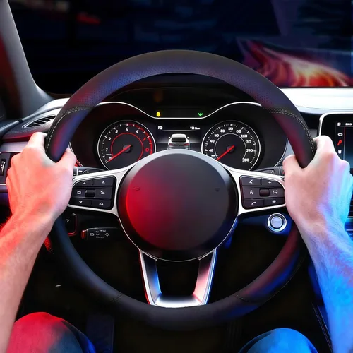 Miniatura 6 de Funda de cuero para volante de automóvil, transpirable, perforada con láser, líneas dobles negras puras, textura premium, 14.5-15 pulgadas
