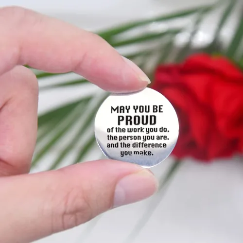 Miniatura 6 de Regalo inspirador de bolsillo de abrazo, recuerdo de relación a larga distancia, acero inoxidable, doble cara, regalo de bolsillo para familiares