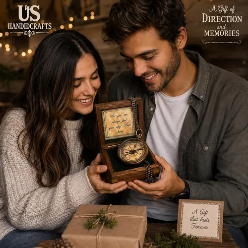 Miniatura 6 de Brújula con caja de madera estampada