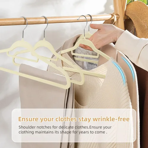 Miniatura 4 de Paquete de 20 perchas de terciopelo antideslizantes con gancho giratorio de 360°, perchas de ropa beige que ahorran espacio, resistentes para adultos