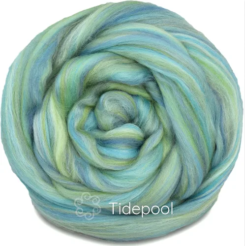 Miniatura 2 de Winner's Circle Superfine Merino Fiber para hilar y fieltro. Top peinado súper suave en impresionantes mezclas de colores, Tidepool