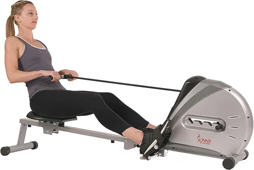 Sunny Health & Fitness Ergometro de remo para máquina de remo con monitor digital, riel deslizante inclinado, peso máximo de 220 libras y plegable -