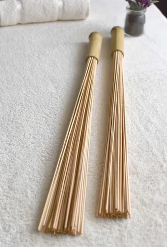 Miniatura 3 de Juego de 2 escobas de bambú de masaje, palos de martillo, herramienta de bambú natural, herramientas de relajación corporal, escobas