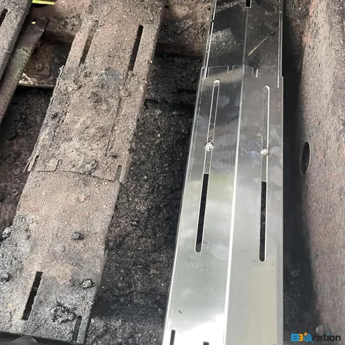 Miniatura 5 de Paquete de 4 placas térmicas universales para parrilla que se extienden de 11.75 a 21 pulgadas, protector térmico ajustable de acero inoxidable