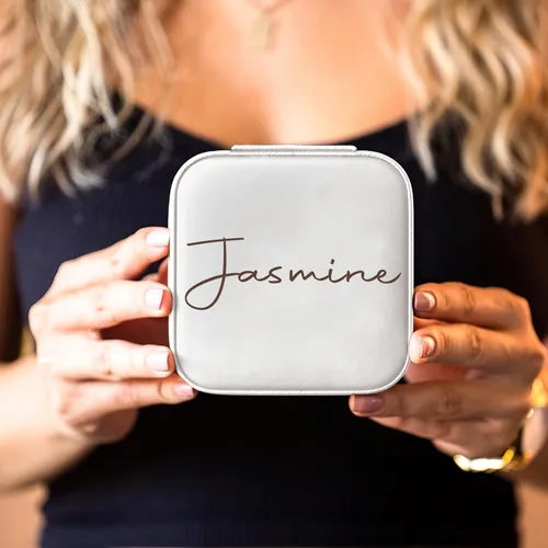 Miniatura 2 de DayOfShe Joyero personalizado con nombre, esenciales para dormitorio universitario, regalos de graduación 2023, estuche de cuero pequeño de viaje