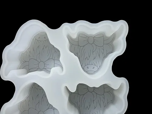 Miniatura 2 de Molde Freshie con forma de vaca de las montañas Fuehbur de 4 cavidades, moldes de resina epoxi de silicona para refrescos, cuentas aromáticas, velas