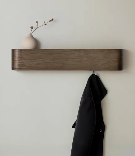 Miniatura 18 de Kazai. Perchero de pared 'Toke' – Perchero de diseño moderno con ganchos ocultos de pared – Perchero de panel de chapa de madera maciza – Roble