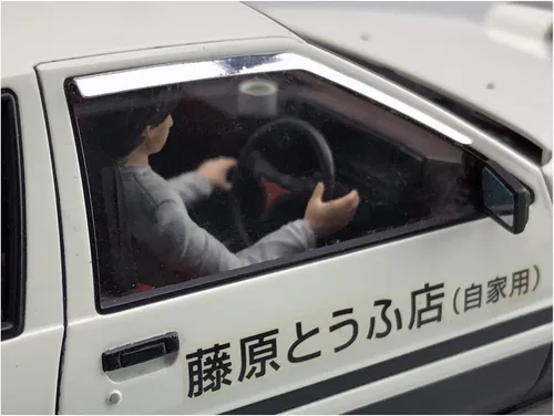 Miniatura 6 de Aoshima Inicial D: Fujiwara Takumi AE86 Trueno con Figura 1:24 Escala Modelo Kit