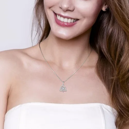 Miniatura 3 de STARCHENIE Collar de nudo celta para mujer de plata de ley 925 con dije de nudo de amor de la Trinidad Metal
