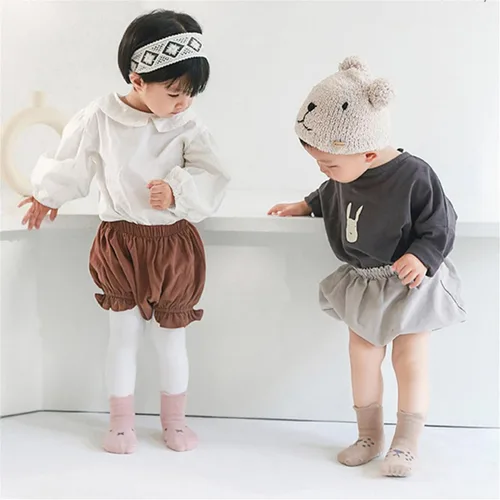 Miniatura 7 de Calcetines antideslizantes con empuñaduras para bebés, niñas y niños, calcetines de dibujos animados antideslizantes para bebés, 10 pares