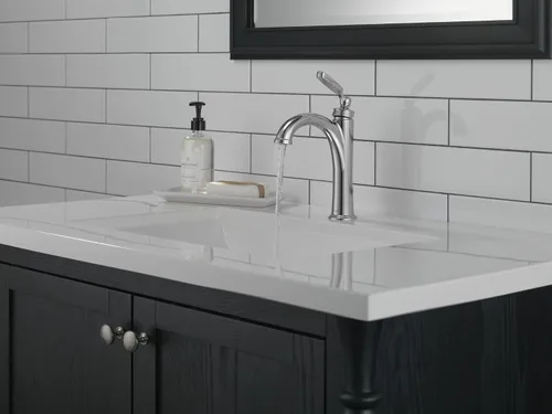Miniatura 2 de Delta Woodhurst - Grifo de baño cromado de 1 agujero, grifo de lavabo de baño de un solo orificio para tocador, montaje de drenaje de metal