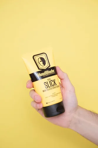 Miniatura 8 de Kit de inicio para afeitado de cabeza para hombres Moto con crema de afeitar HeadSlick de 5oz, navaja de afeitar, recambios de cuchillas Kit