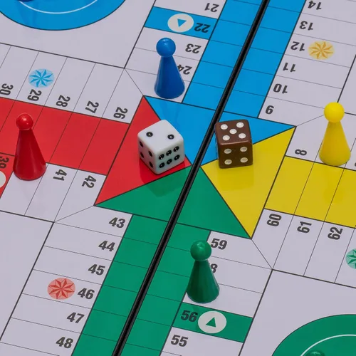 Miniatura 5 de Juego de ludo magnético y plegable, 9.75 in