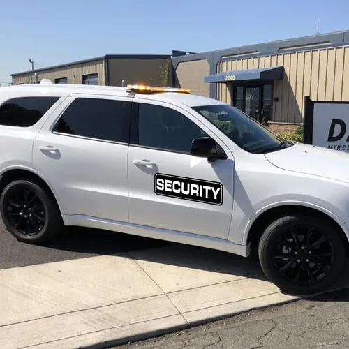 Miniatura 4 de Paquete de 2 letreros magnéticos de oficiales de seguridad resistentes (18 x 6 pulgadas) para vehículos, camiones, SUV y automóviles, Rover