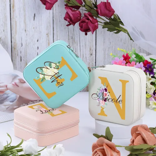 Miniatura 44 de Joyero de regalo para dama de honor, pequeño estuche de viaje personalizado de piel sintética portátil, cajas de propuestas de dama de honor, mini