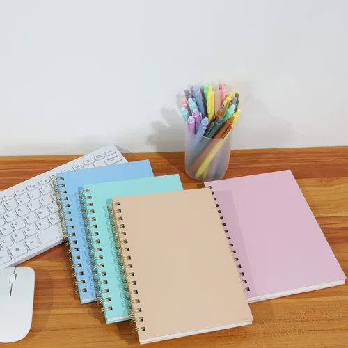Miniatura 8 de Paquete de 4 cuadernos en espiral de tapa dura de 5.7 x 8.5 pulgadas, 80 hojas/160 páginas, cuaderno rayado universitario, papel grueso de 100 GSM