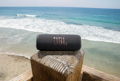Miniatura 5 de JBL Flip 6 - Altavoz Bluetooth portátil, sonido potente y graves profundos, IPX7 impermeable, 12 horas de tiempo de reproducción, JBL PartyBoost
