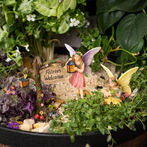Miniatura 9 de PRETMANNS Fairies for Fairy Garden - Lindos accesorios para un jardín en miniatura al aire libre con figuras y un letrero - Suministros coloridos