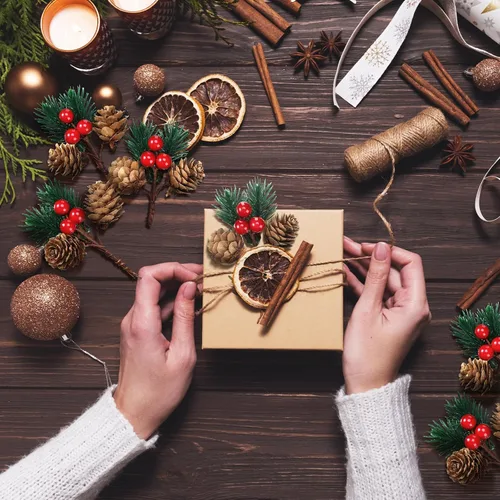 Miniatura 3 de 48 piezas de púas y aerosoles de Navidad, púas florales de árbol de Navidad, púas de acebo, tallos de bayas rojas, spray de vegetación para Bonito