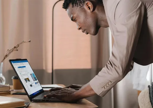 Miniatura 9 de Lenovo ThinkPad T16 G4 Business AI PC portátil, 16 pulgadas FHD+, Intel 12-Core Ultra 5 225U (>i7-1355U), cámara web IR, Thunderbolt 4, computadora