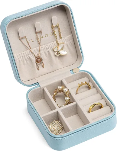 Miniatura 77 de Vlando Regalos de boda – Organizador de viaje de joyería pequeña de piel sintética, estuche de viaje para anillo, mini joyero para aretes, collar