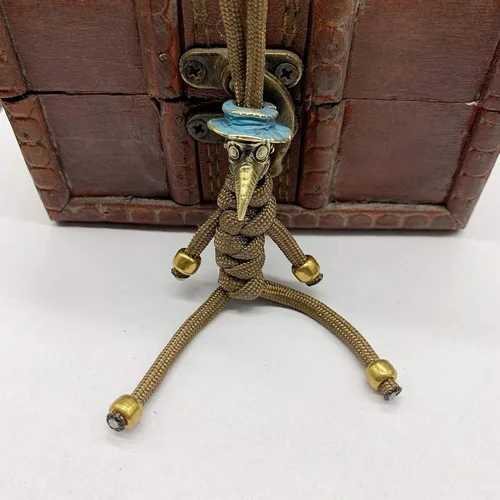 Miniatura 9 de Retro latón Plague Doctor edc perlas llavero DIY accesorios cuentas de paracord