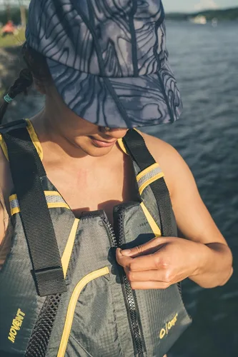 Miniatura 3 de Onyx Chaleco de remo dinámico MoveVent aprobado por la Guardia Costera y Transporte de Estados Unidos para adultos para kayak, piragüismo, surf