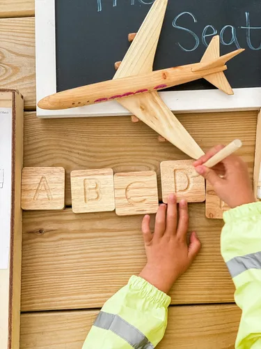 Miniatura 2 de Montessori - Juego de azulejos del alfabeto de madera, letras de seguimiento para niños, tarjetas flash ABC de doble cara (mayúsculas y minúsculas)