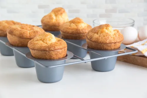 Miniatura 9 de Fox Run Molde Antiadherente para Popovers, Molde para Pudín Yorkshire de 6 Tazas, Gris