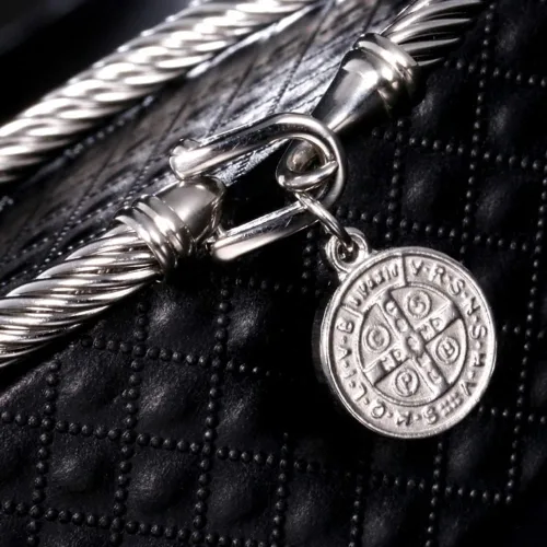 Miniatura 3 de Pulsera de acero inoxidable con dije de medalla de San Benito de Jesús San Benito, regalo de joyería religiosa