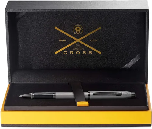 Miniatura 111 de Cross Century II - Bolígrafo de punta Selectip, lacado negro con detalles chapados en oro de 23 quilates