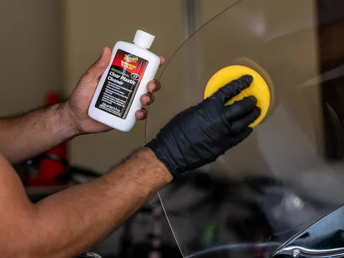 Miniatura 6 de Meguiar's #10 pulidor para plástico transparente y paños de microfibra, Pulido
