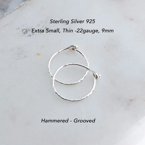 Miniatura 55 de Aretes de plata de ley abiertos para cartílago, tragus, delgados, calibre 22