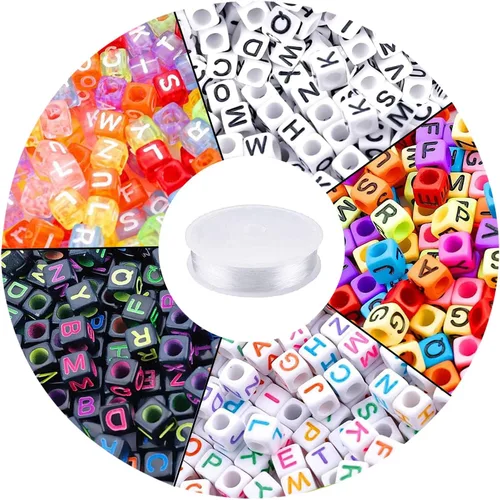 Augshy 1400 piezas Cuentas de Alfabeto Cubo de 5 Colores para Pulseras, Cuentas de Letras para Pulseras con 1 Rollo de 15.75m de Cordón de Cristal