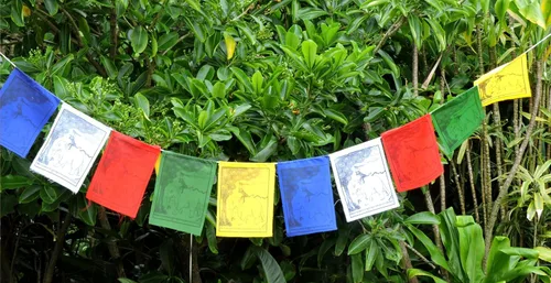 Miniatura 4 de Banderas tibetanas hechas a mano de 4 amigos pacíficos de Nepal
