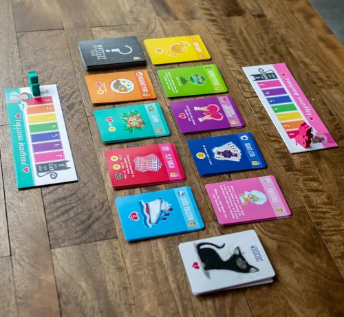Miniatura 8 de Cat Ladies of Maple Street - ¡Nuevo! - Divertido juego de mesa familiar Juego de cartas de construcción de mazos Juegos de cartas para adultos
